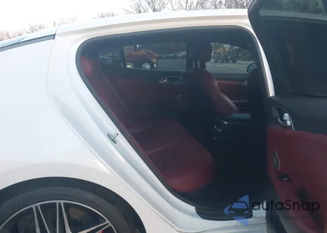 2022 Kia Stinger Gt2 from USA, damaged, VIN KNAE55LC1N6111653